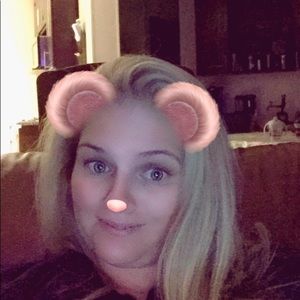 Meet your Posher, Christine